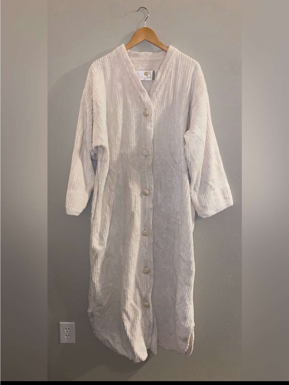 Stan Herman Vintage Cream Chenille Maxi Bathrobe Button Front Housecoat Large